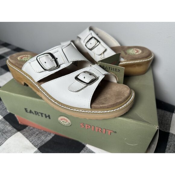 New Earth Spirit Womens 8 Oak Sandals White Leather Comfort Clog Slip On - Picture 1 of 16